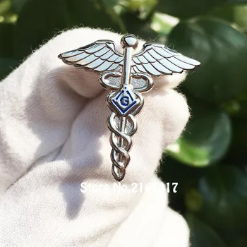 50pcs Strieborná Farba Mason Odznak Vlastné Slobodomurárstva Klopě Pin Freemason Lodge Lekára, Kolíky a Brošňa Murivo Krídlo Symbol Hada
