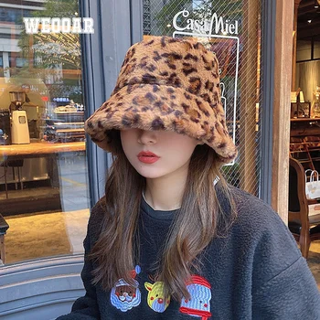 WEOOAR Leopard Vedierko Hat Ženy 2021 Krava Tlač Mužov Panama Teplé Zimné Oblečenie pre Rybárov, Klobúk Čiernu Čiapku Žena Dievča/chlapci MZ032